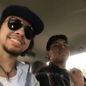 Meet your Posher, Emanuel